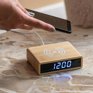 Present Time Alarm Clock Fat with Phone Charger LED